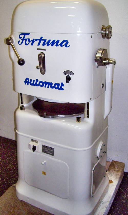 <h3>Fortuna Automat</h3><p>Automatische Tellerschleifmaschine</p>